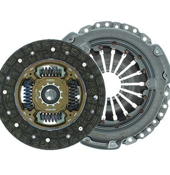 OPAR Debriyaj Seti (Rulmanlı) Citan 415 2012> Captur 2013> Clio 2005> Kangoo 2008> Megane 2005> Nissan Micra NOTE 1.5 DCI 5 İleri 587770