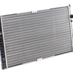 Motor Radyatörü Volkswagen Caddy 1,9SDI 1,9TDI 95>04 Valeo 732710