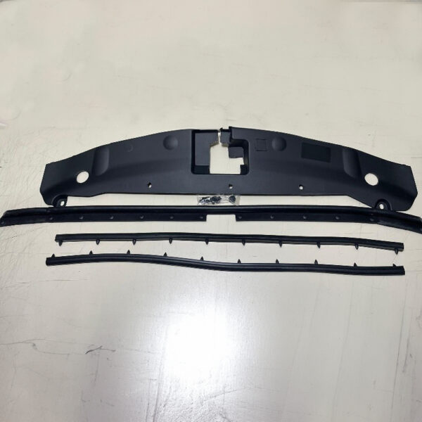 Fiat Egea Ön Panel Üst Plastiği Fitilli 2015 ve Sonrası Muhafaza Bakalit Takım 735664600