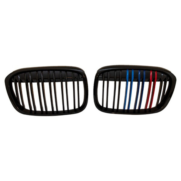 BMW X1 Piano Black M Tech Çift Çıtalı M Renkli Ön Panjur Takımı 2015-2019