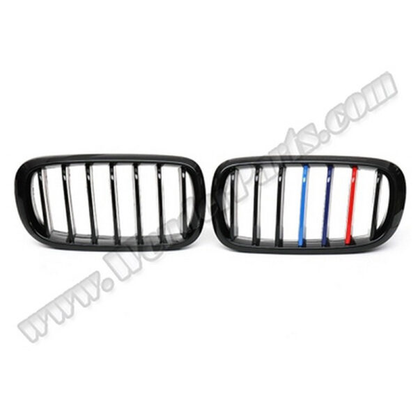 BMW X5 F15 X6 F16 Piano Black M Renkli Ön Panjur Takımı 2014-2018