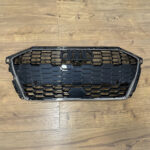 Audi A3 Rn4 Ön Panjur Avrupa Versiyon Sensörlü 2021 Sonrası 8Y0853651E