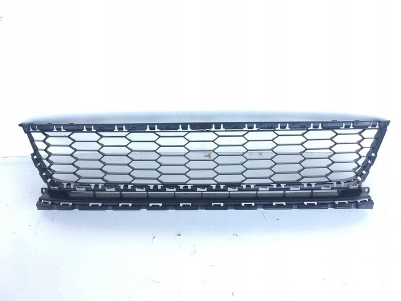 org_637007983277196383 Volkswagen Ön Tampon Panjuru Orta R-Line Scirocco (2015 ve Sonrası) - Görsel 1